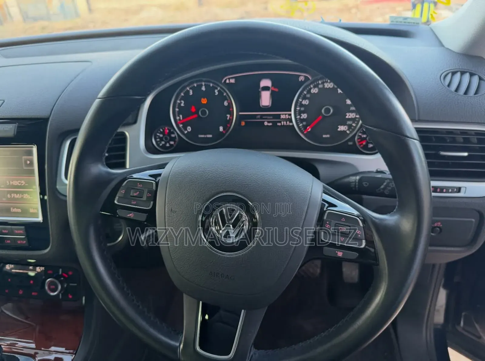 Volkswagen Touareg 2011 Blue