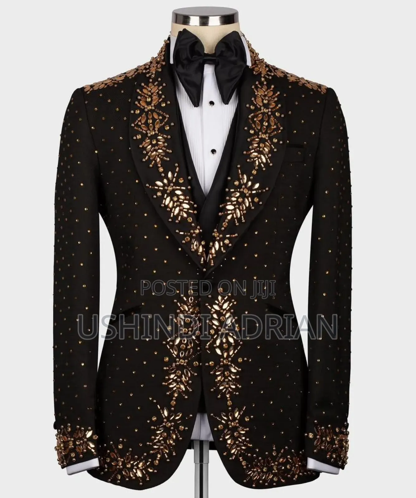 Male Suits Available|Suti Kali Na Za Kisasa Kwa Muonekano Wa Kipekee