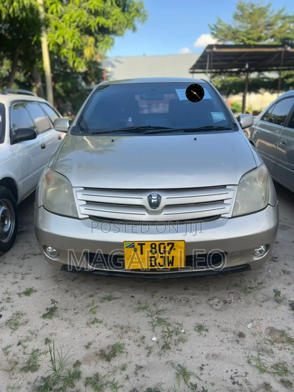 Toyota IST 2004 Beige