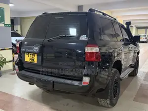 Toyota Land Cruiser 2016 Black