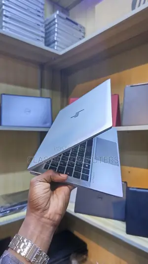 Laptop HP EliteBook 835 G7 16GB AMD Ryzen 5 SSD 256GB
