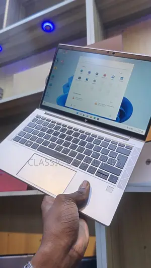 Laptop HP EliteBook 835 G7 16GB AMD Ryzen 5 SSD 256GB