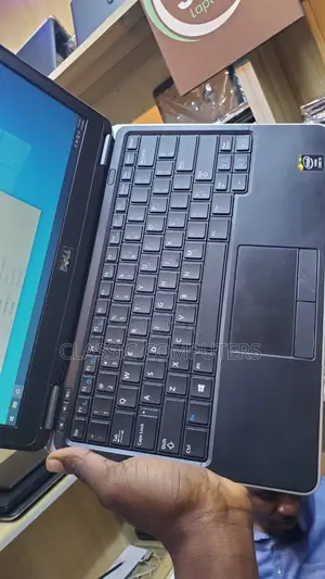Laptop Dell 8GB Intel Core i5 SSD 256GB