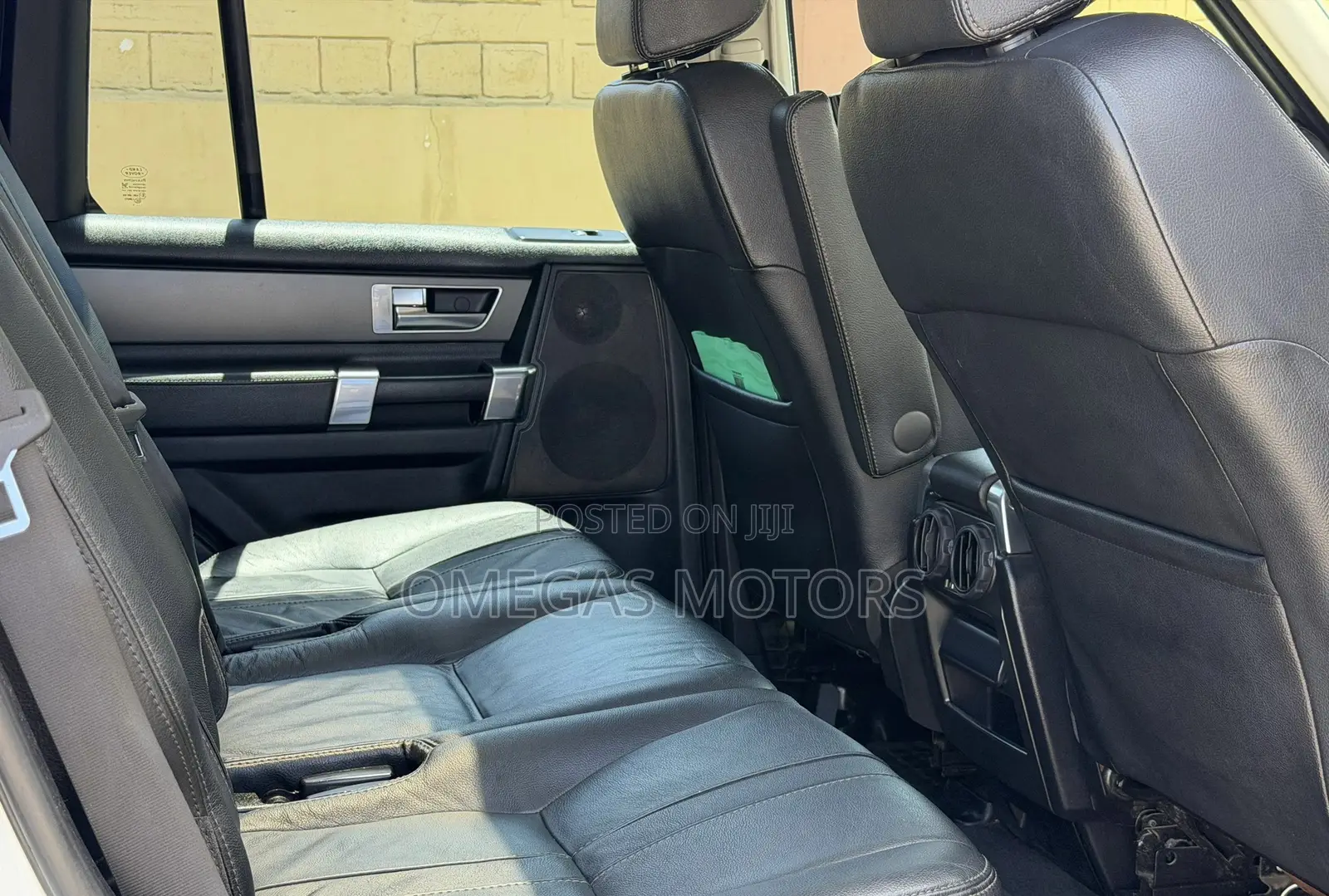 Land Rover Discovery 2013 Pearl