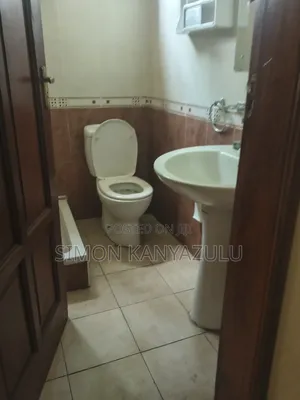 Apartment for Lent House