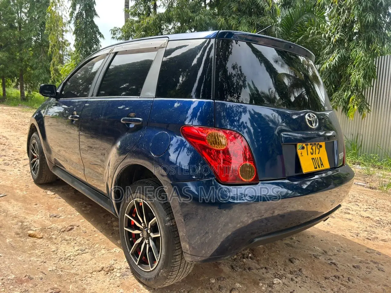 Toyota IST 2004 Blue