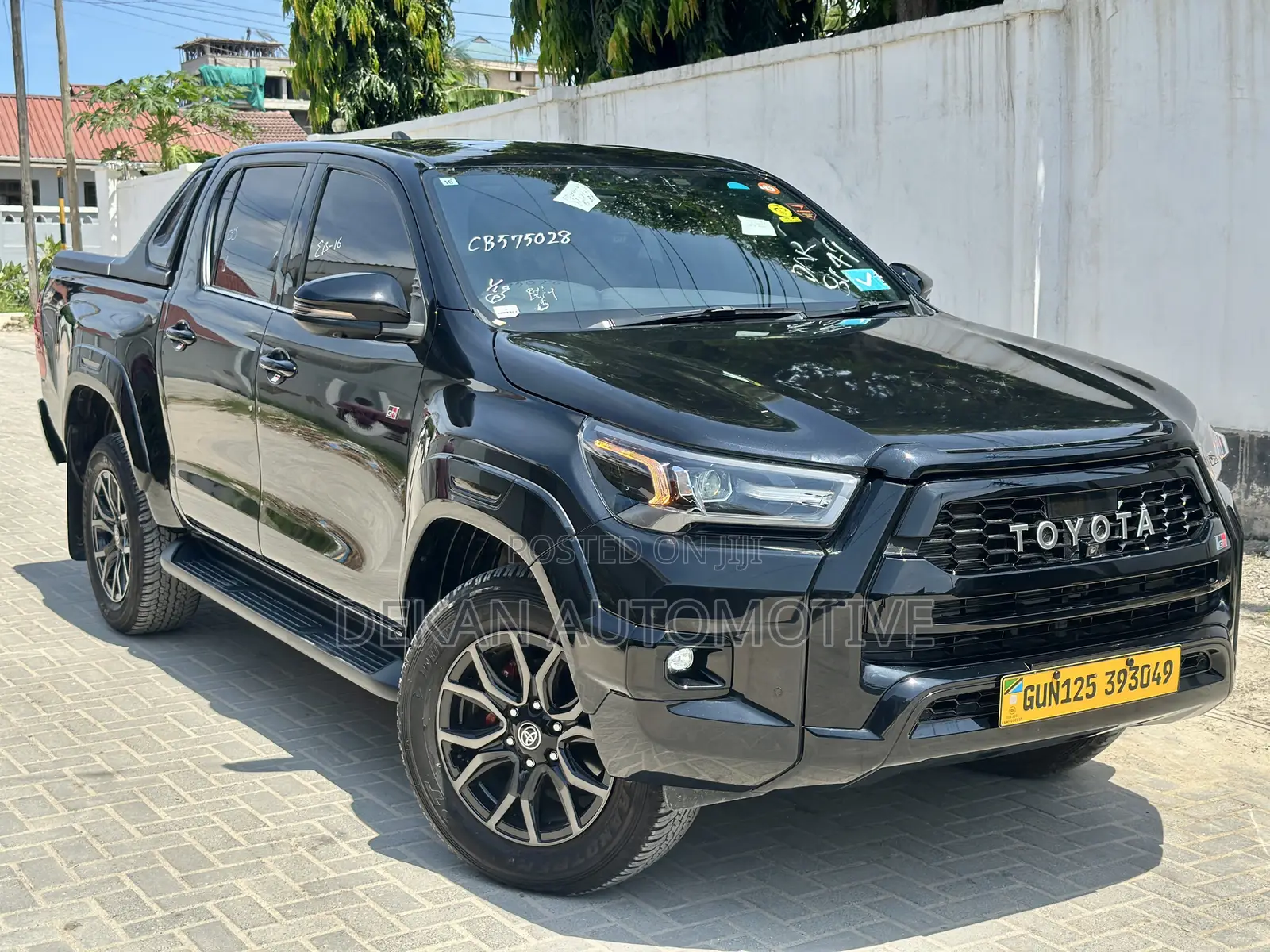 Toyota Hilux Revo Double Cab Deisel 2.4 RWD 2022 Black