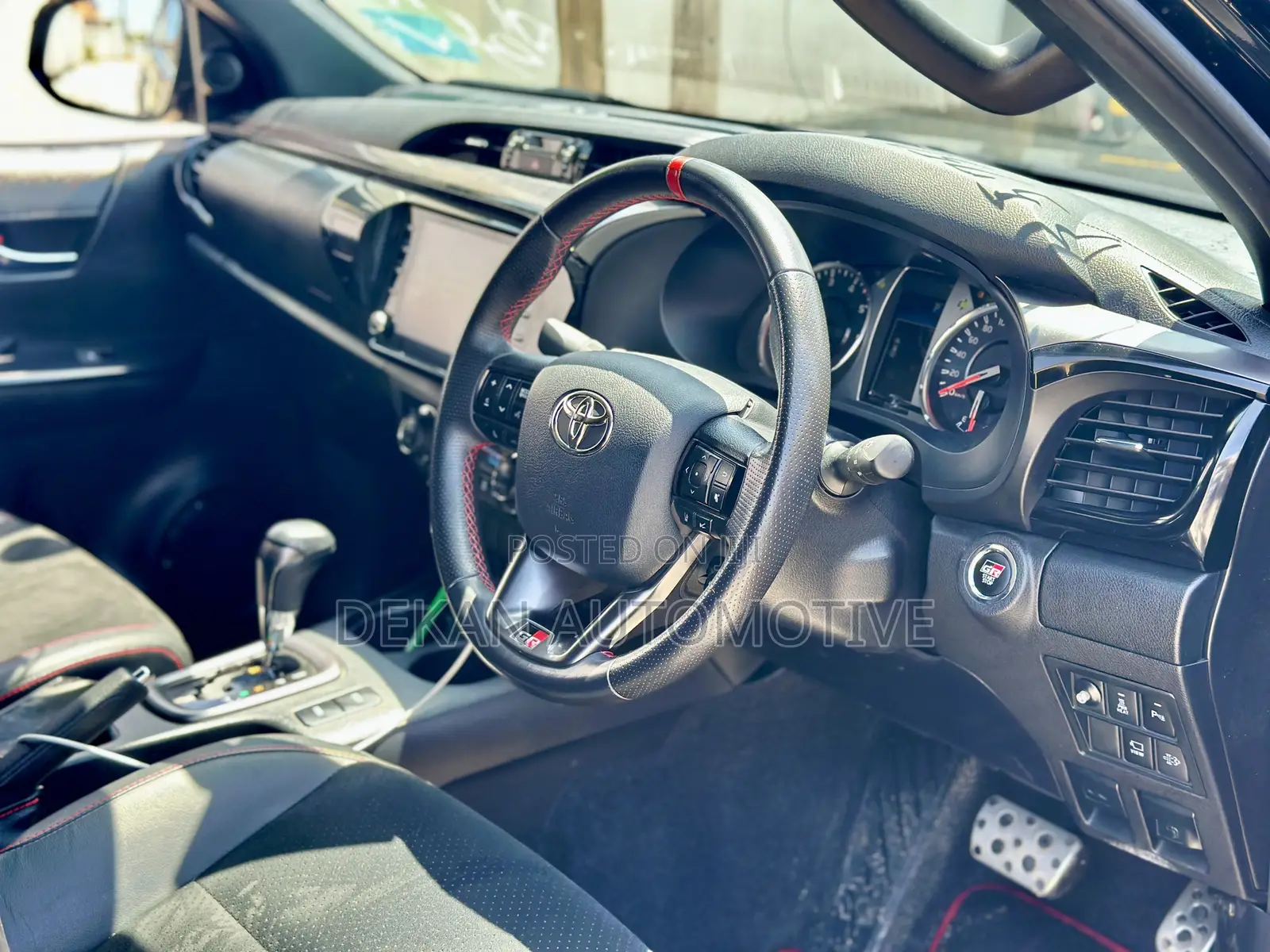 Toyota Hilux Revo Double Cab Deisel 2.4 RWD 2022 Black