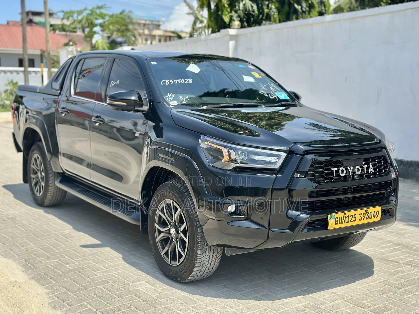 Toyota Hilux Revo Double Cab Deisel 2.4 RWD 2022 Black