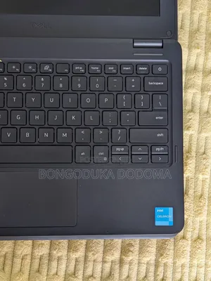 Laptop Dell Latitude 3120 4GB Intel SSD 128GB