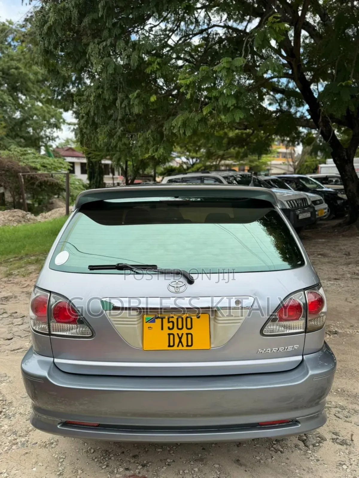 Toyota Harrier 2002 Silver