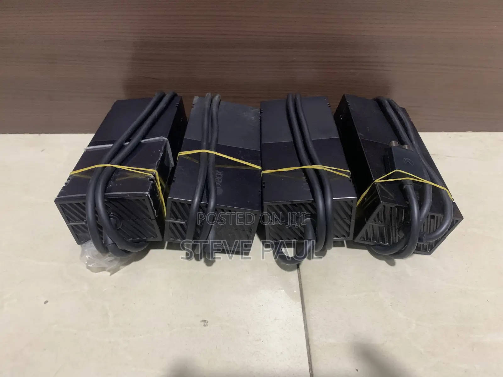 Xbox One Adapter Original Used