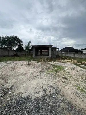 Kiwanja Kinauzwa Kibada