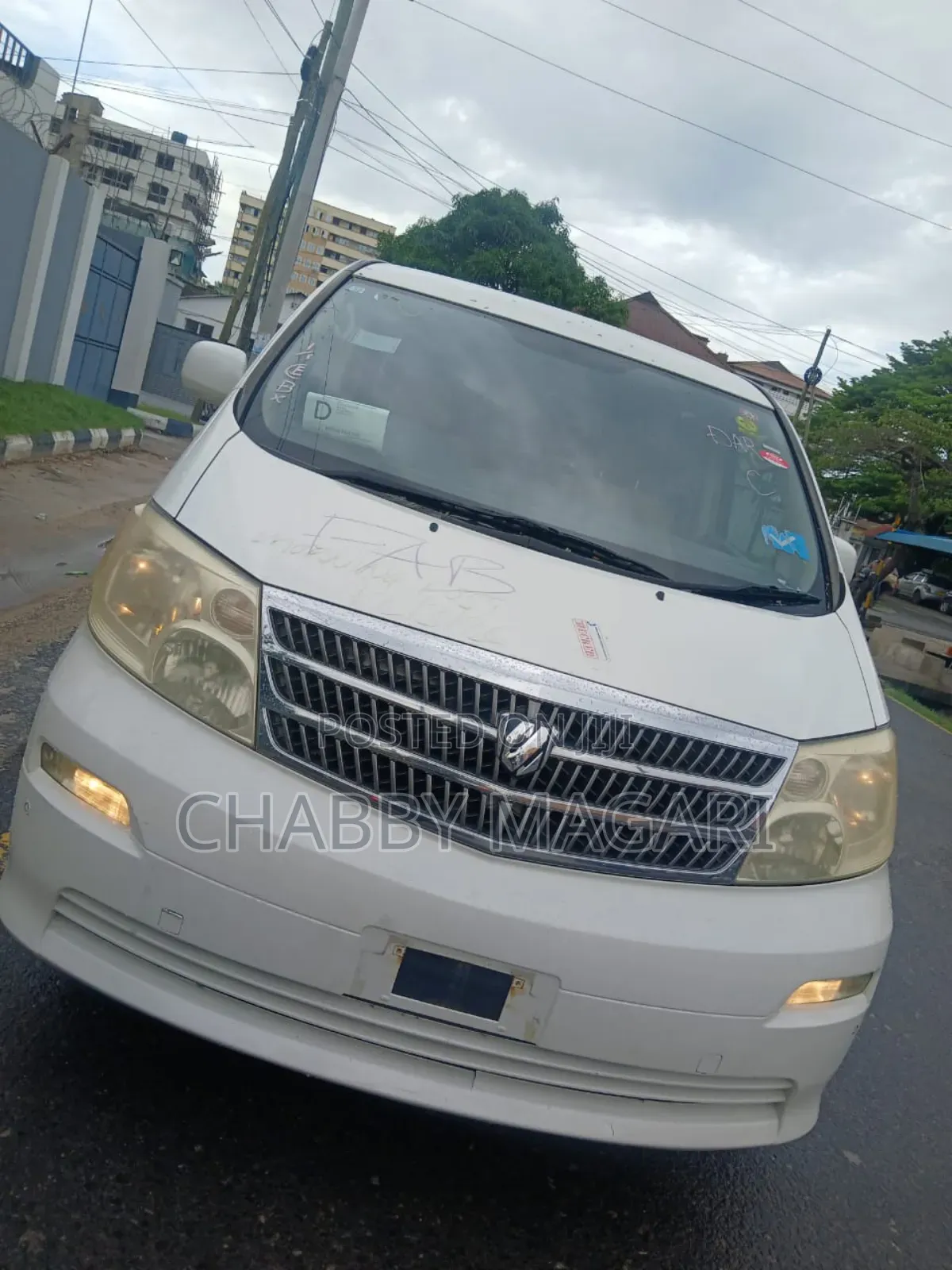 Toyota Alphard 2.4 Petrol FWD 2004 Pearl