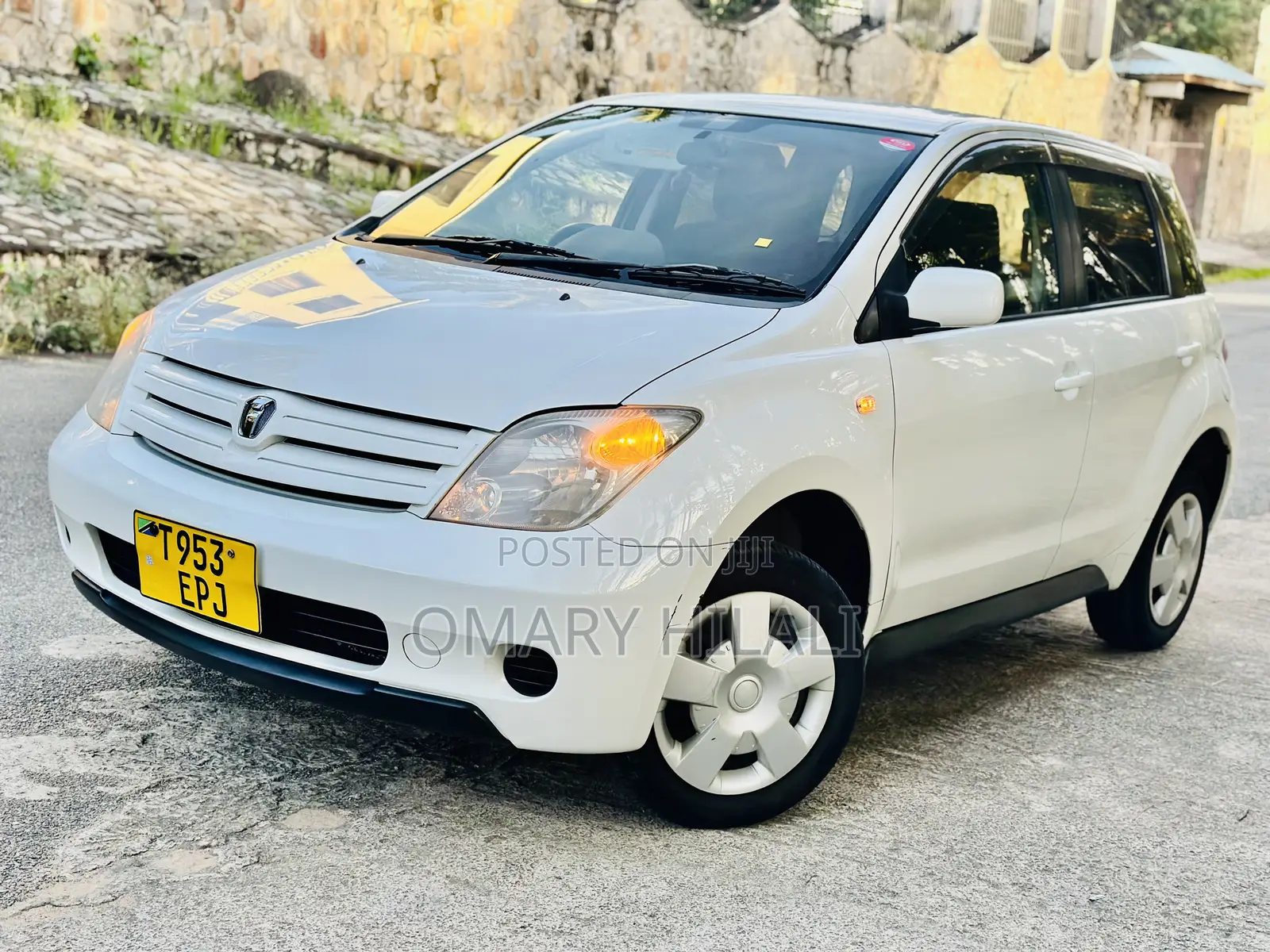 Toyota IST 2003 White