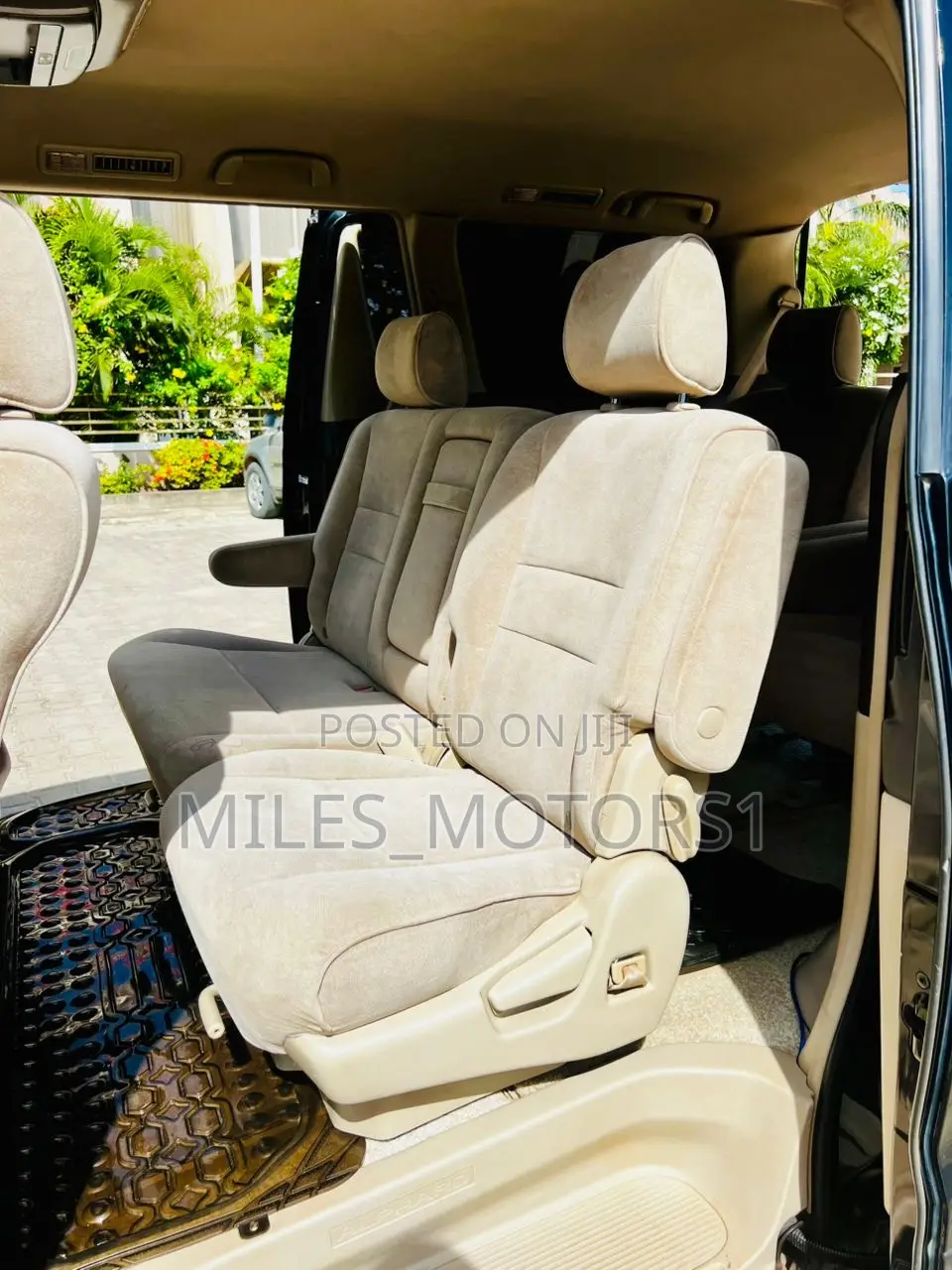 Toyota Alphard 2003 Black