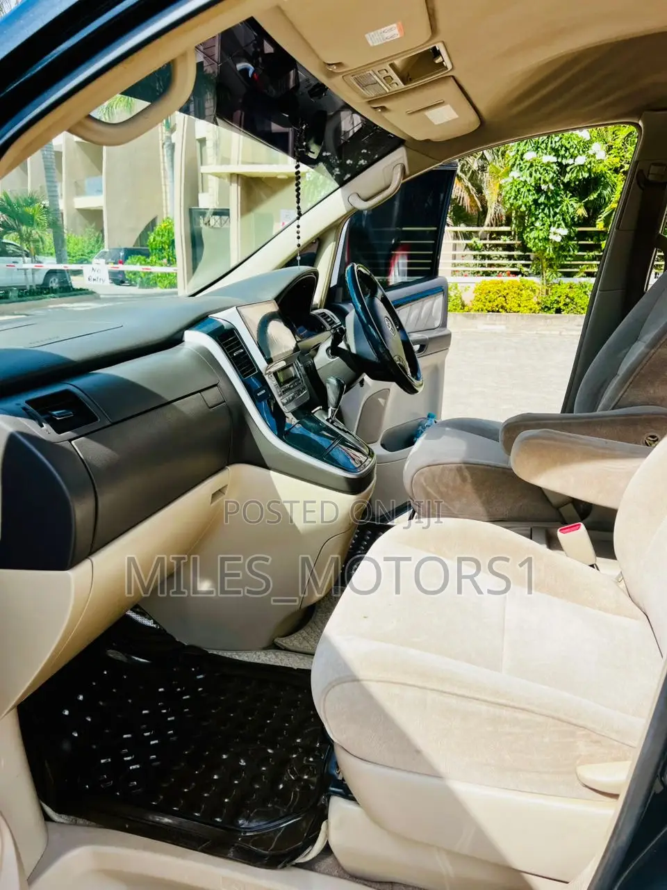 Toyota Alphard 2003 Black