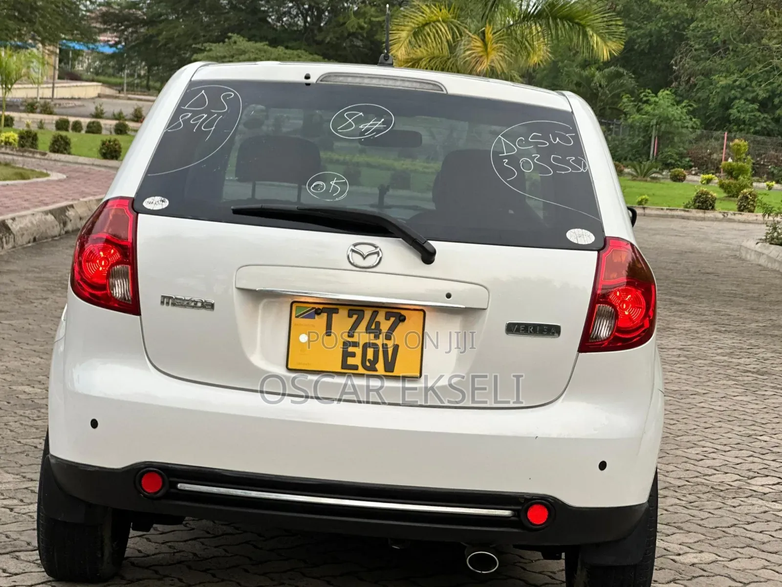 Mazda Verisa 2006 White