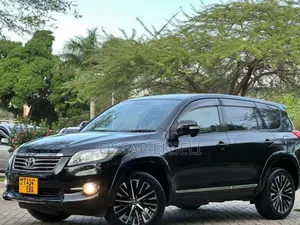 Toyota Vanguard 2011 Black
