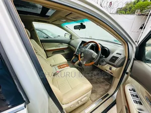 Toyota Harrier 2004 Silver
