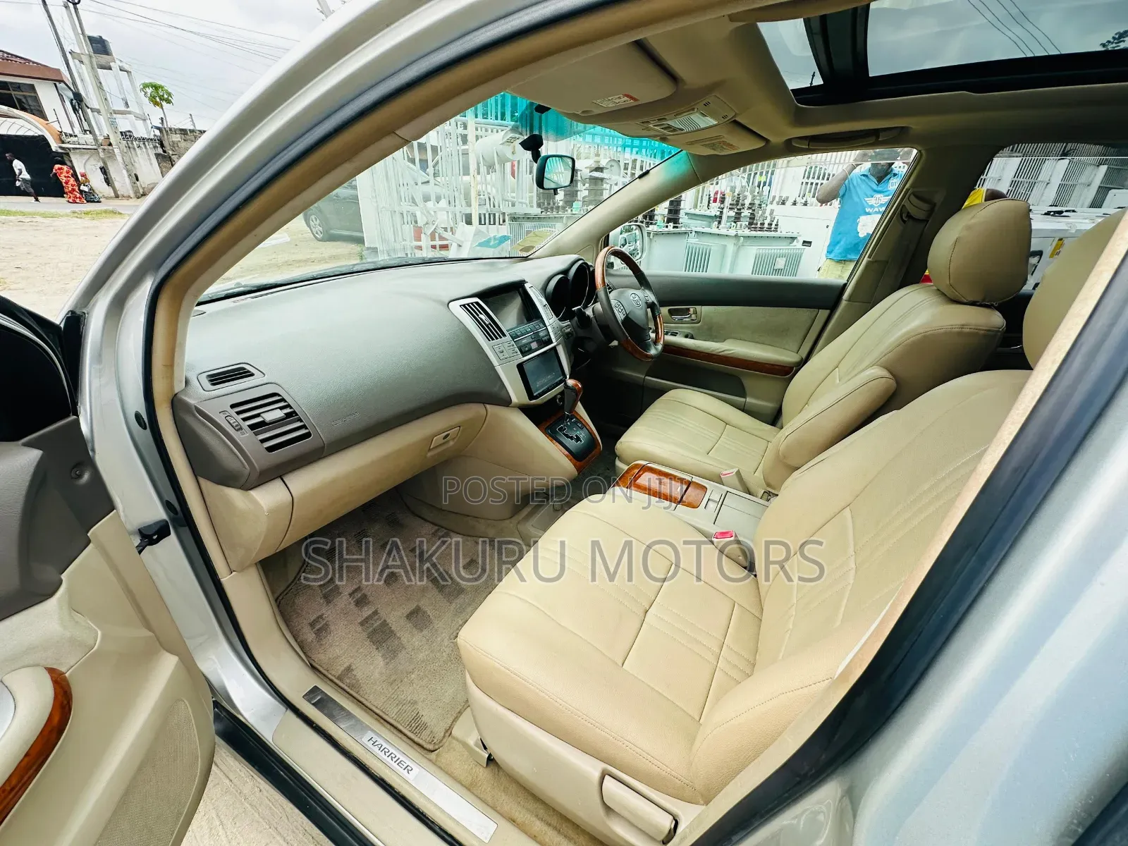 Toyota Harrier 2004 Silver
