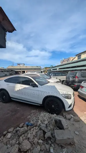 Mercedes-Benz GLC-Class 2016 Silver