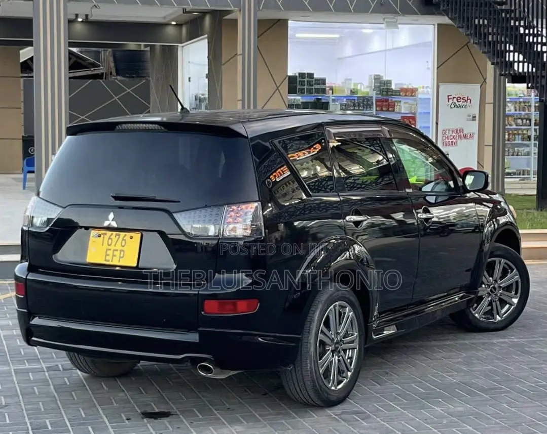 Mitsubishi Outlander 2009 Black