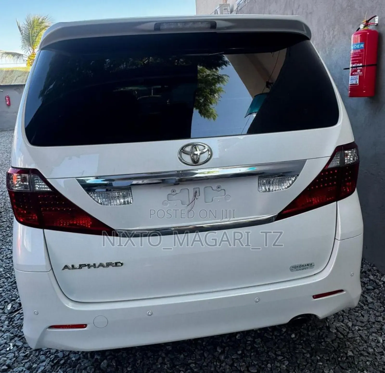 Toyota Alphard 2009 White
