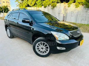 Toyota Harrier 2004 Black