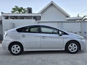 Toyota Sai 2.4 Hybrid FWD 2011 Silver