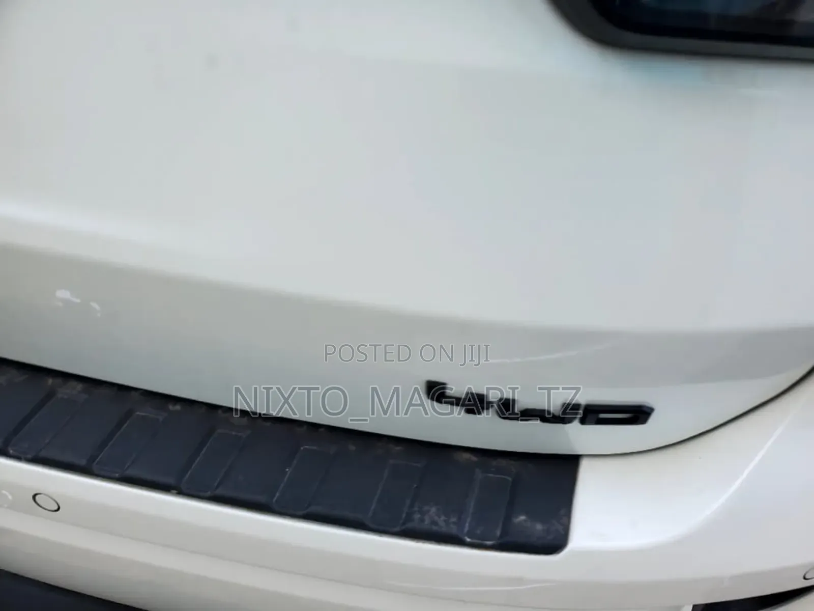 New Ford Everest 2025 White