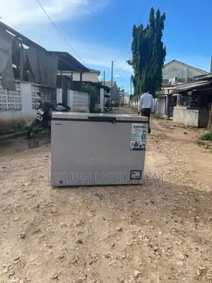 Bruhm Freezer // 250l //