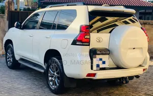 Toyota Land Cruiser Prado 2022 White