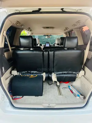 Toyota Alphard 2005 White