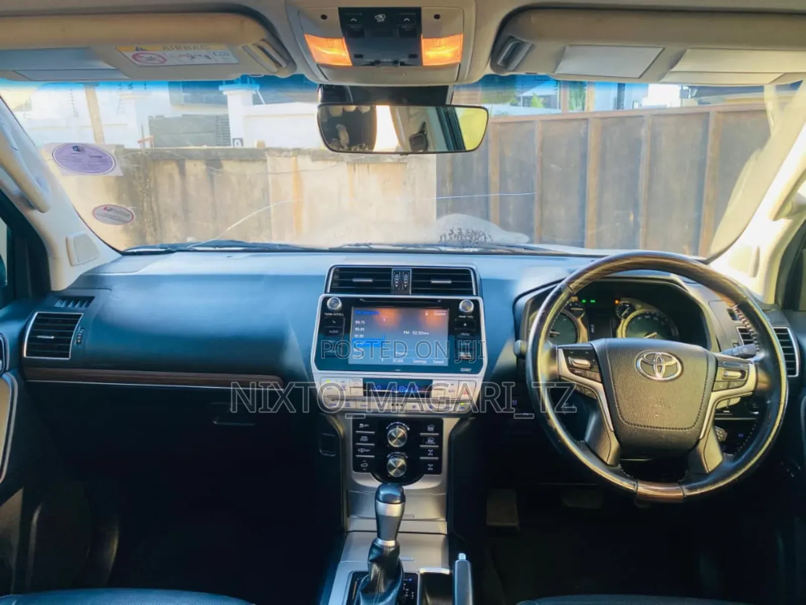 Toyota Land Cruiser Prado 2022 White