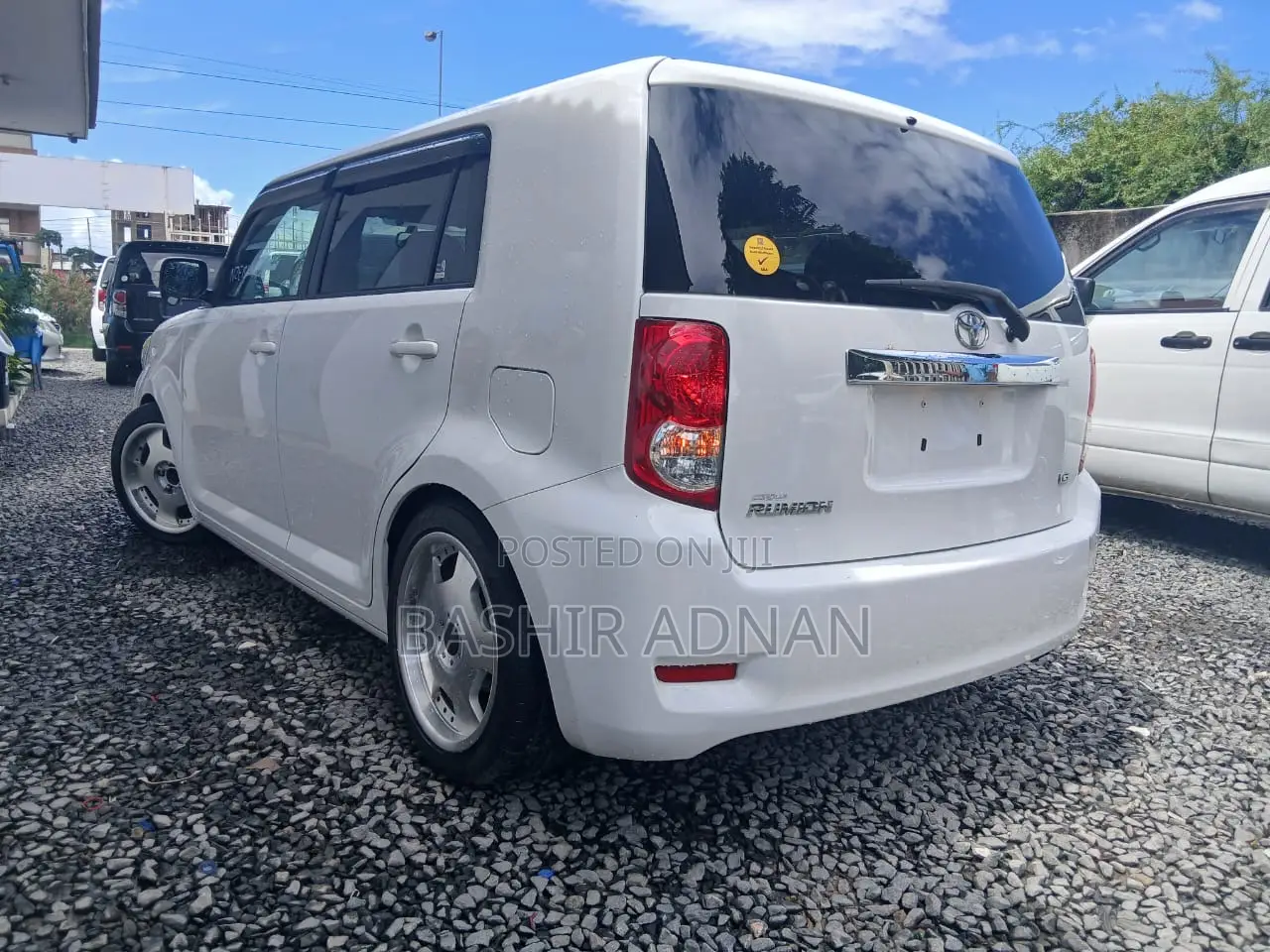 Toyota Corolla Rumion Hatchback 1.5 FWD 2008 Pearl