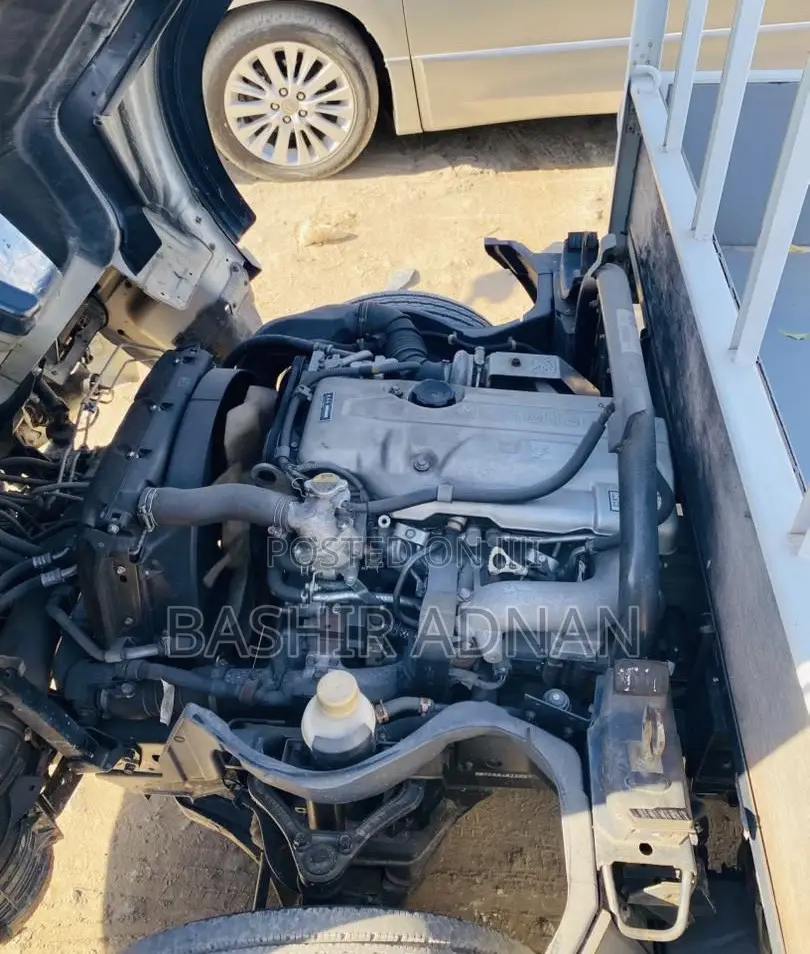 Mitsubishi Canter Guts Unregistered(Mpya).