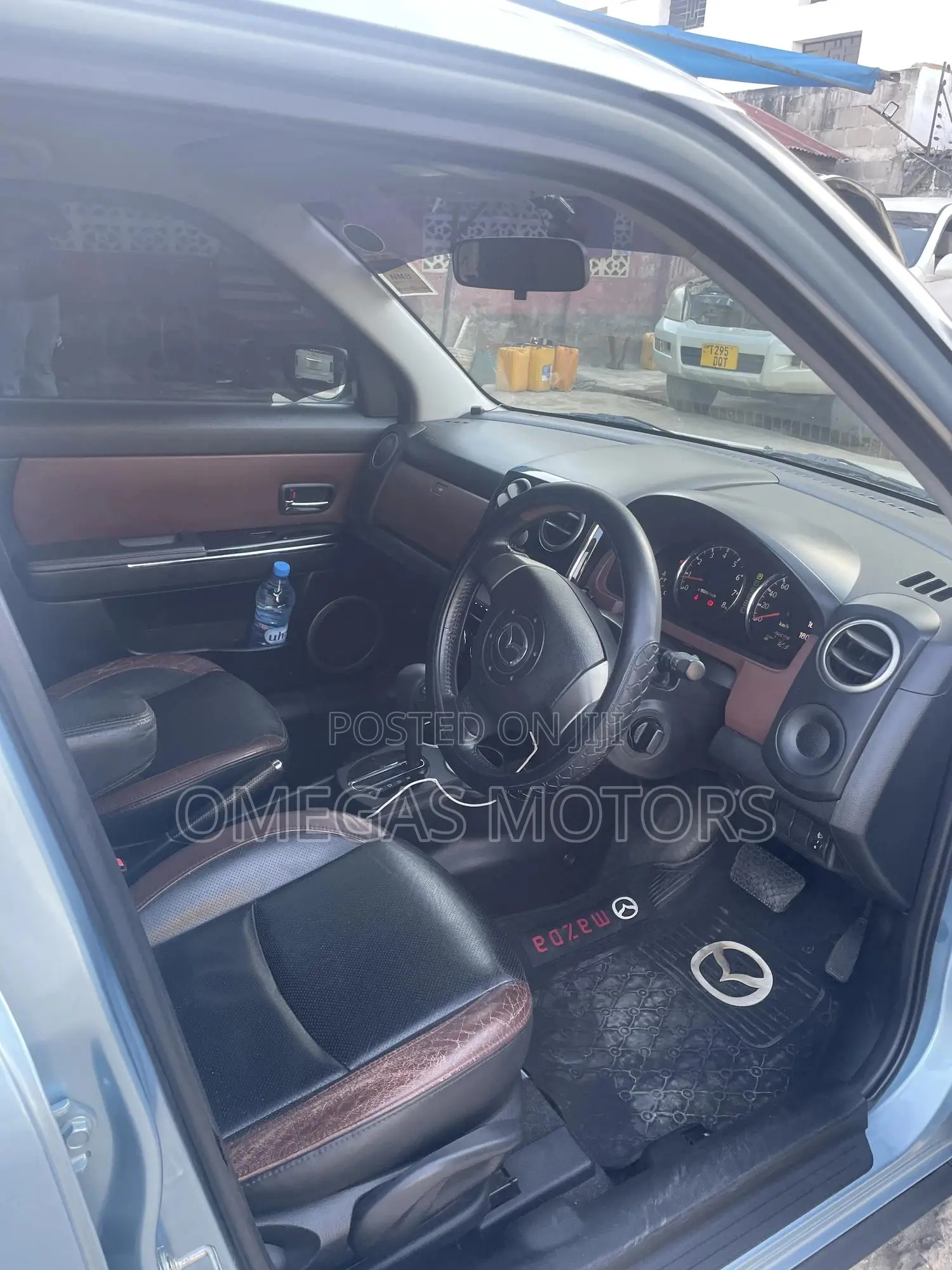 Mazda Verisa 2008 Blue