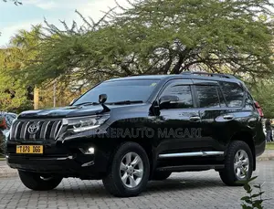 Toyota Land Cruiser Prado 2011 Black