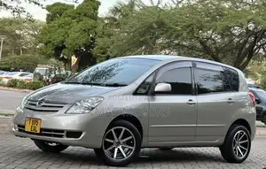 Toyota Corolla Spacio 2005 Silver