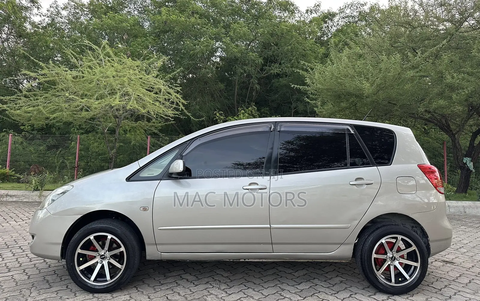 Toyota Corolla Spacio 2005 Silver