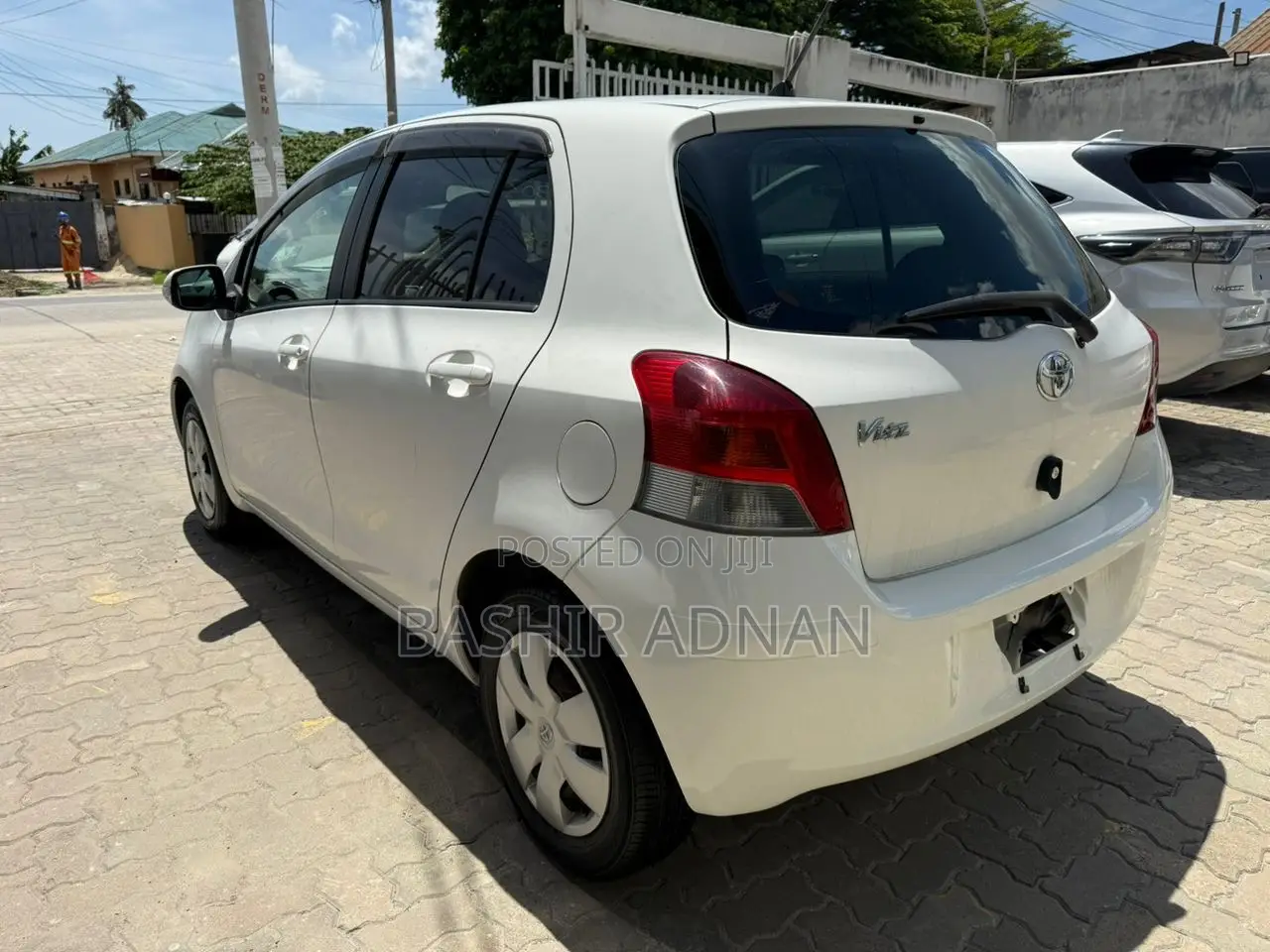 Toyota Vitz 1.0 FWD 5dr 2008 White