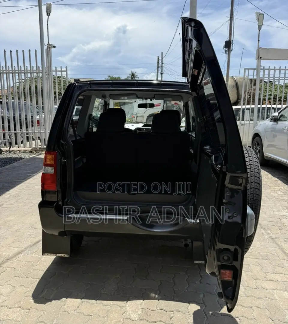 Mitsubishi Pajero Mini 2001 Black