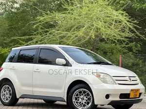 Toyota IST 2003 Pearl