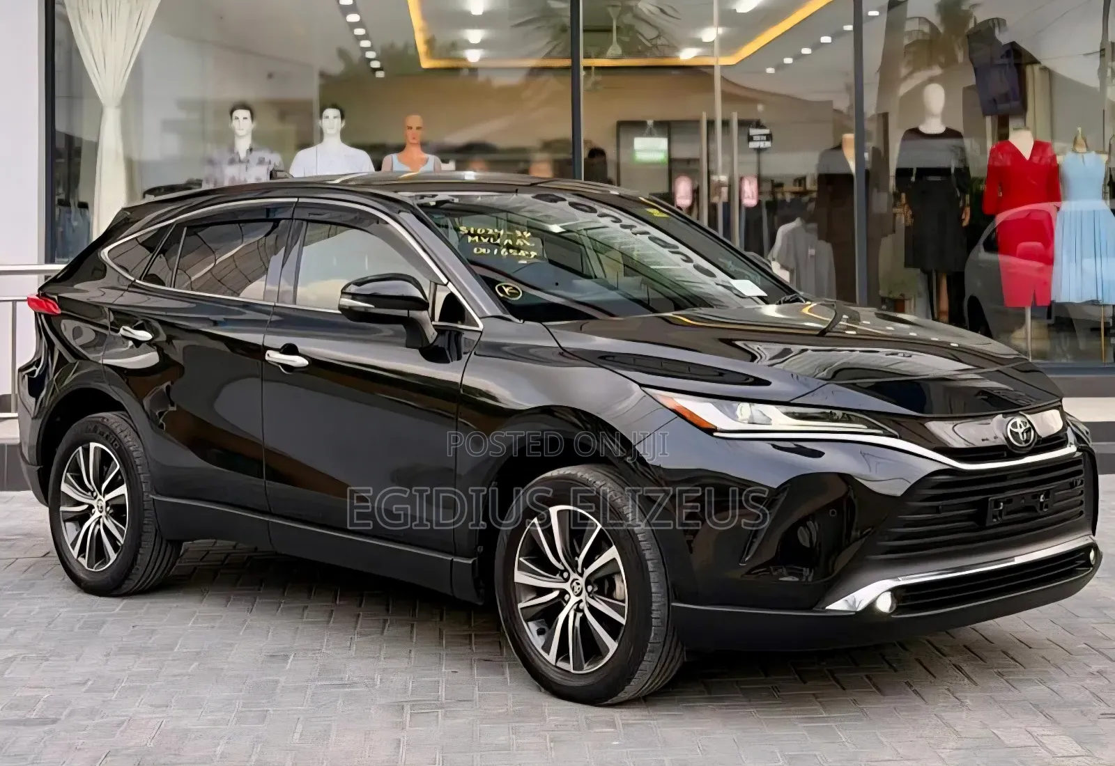 Toyota Harrier 2022 Black