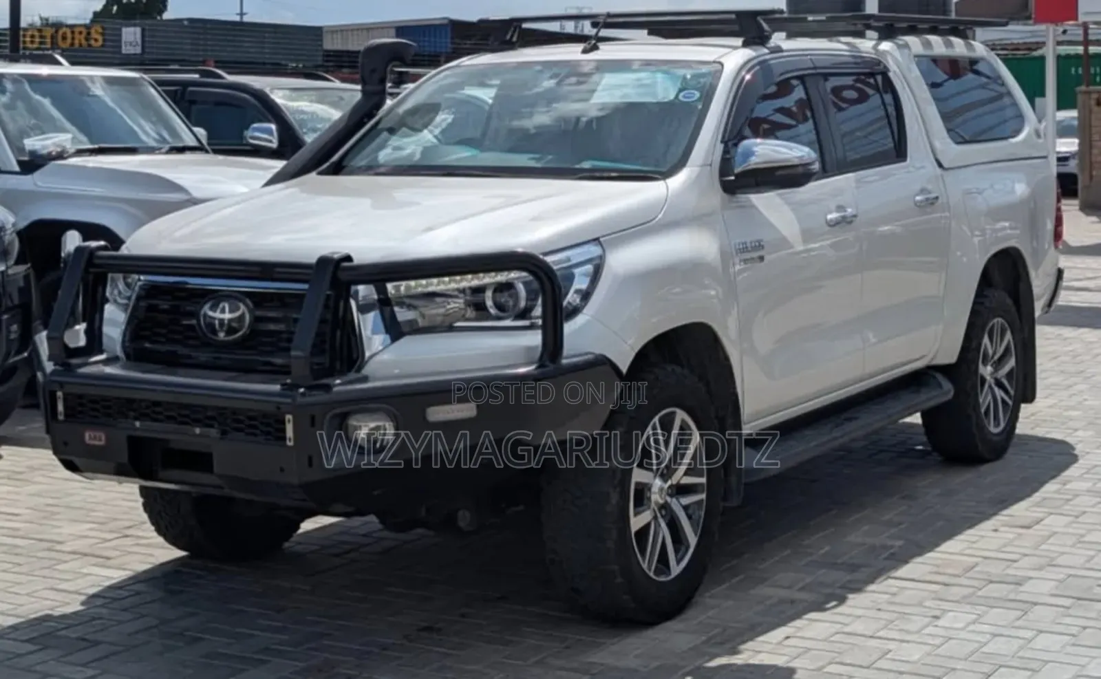 Toyota Hilux Rogue 4x4 2019 Pearl