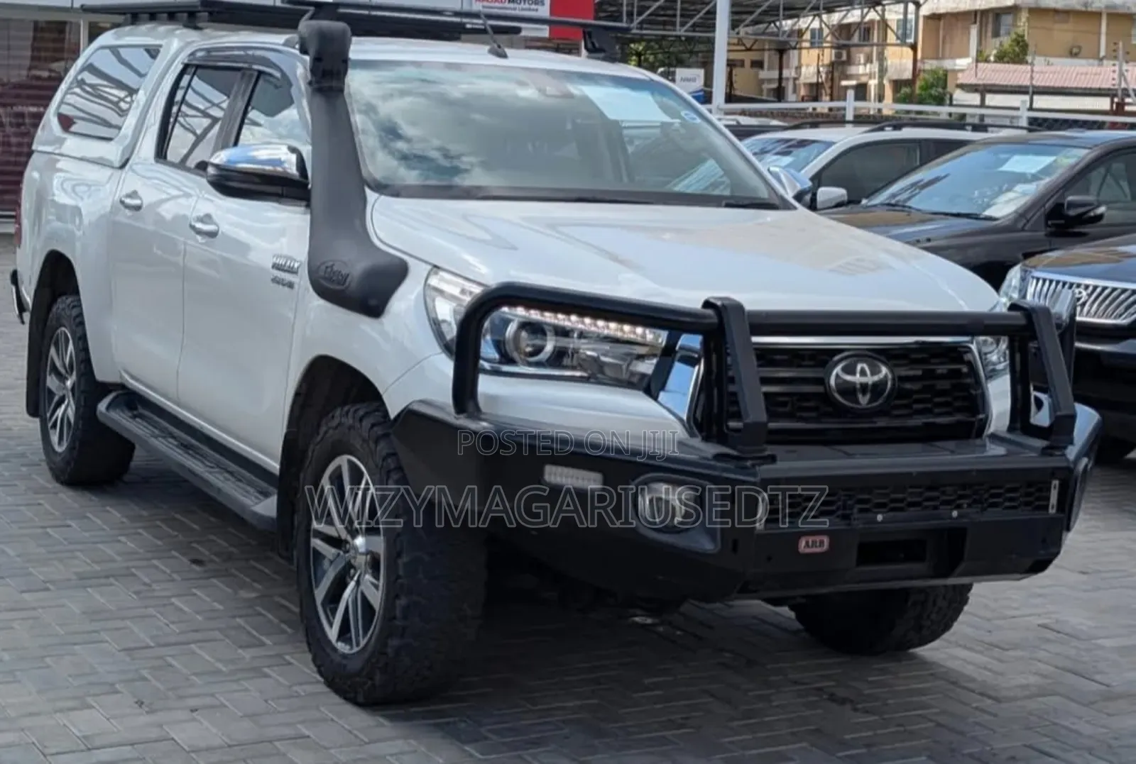 Toyota Hilux Rogue 4x4 2019 Pearl