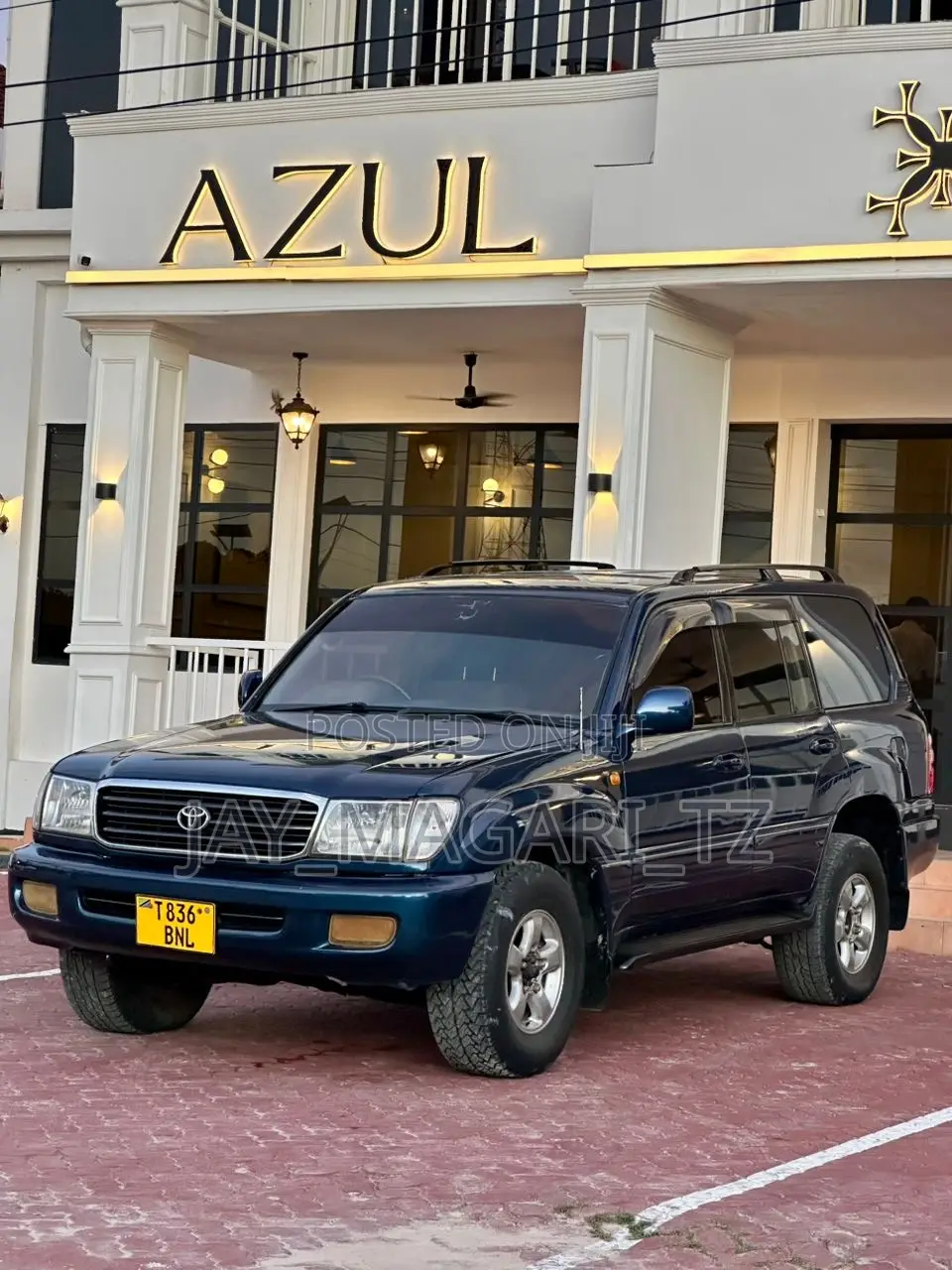 Toyota Land Cruiser 2003 Blue