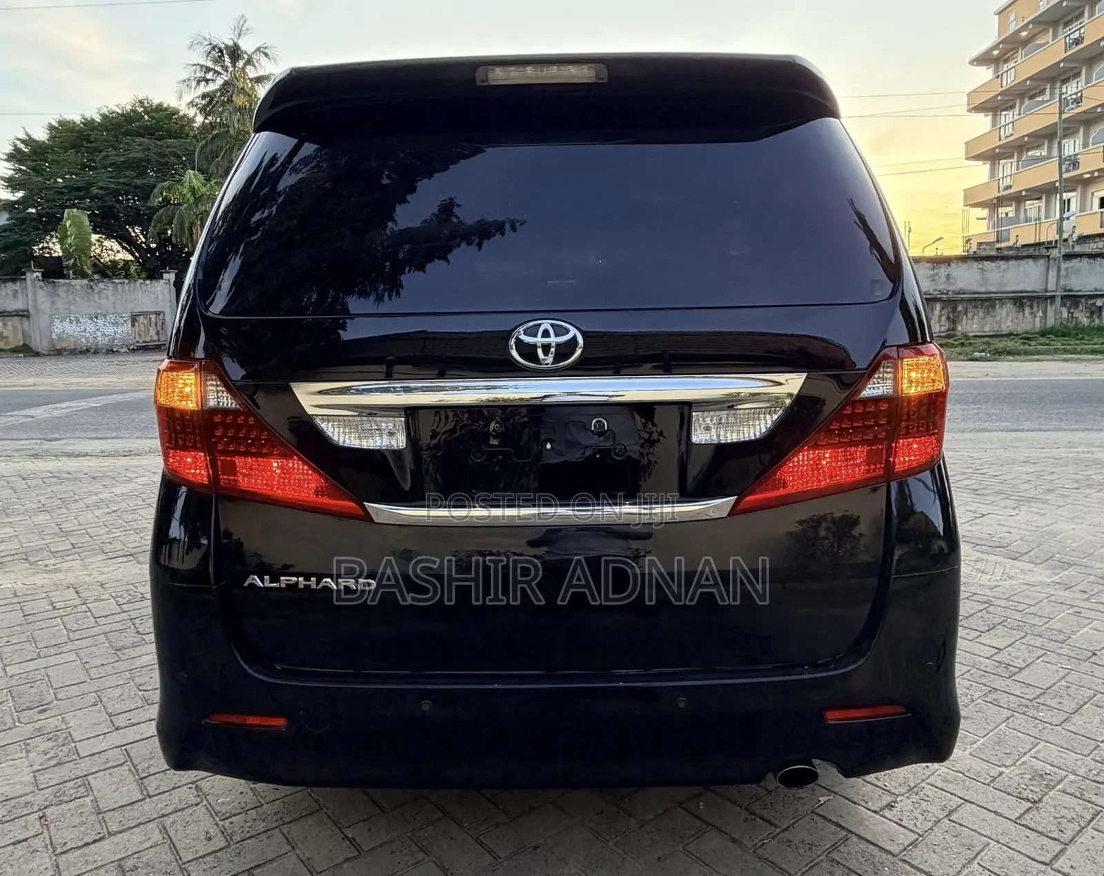 Toyota Alphard 2.4 Petrol FWD 2010 Matt Black
