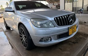 Mercedes-Benz C200 2008 Silver